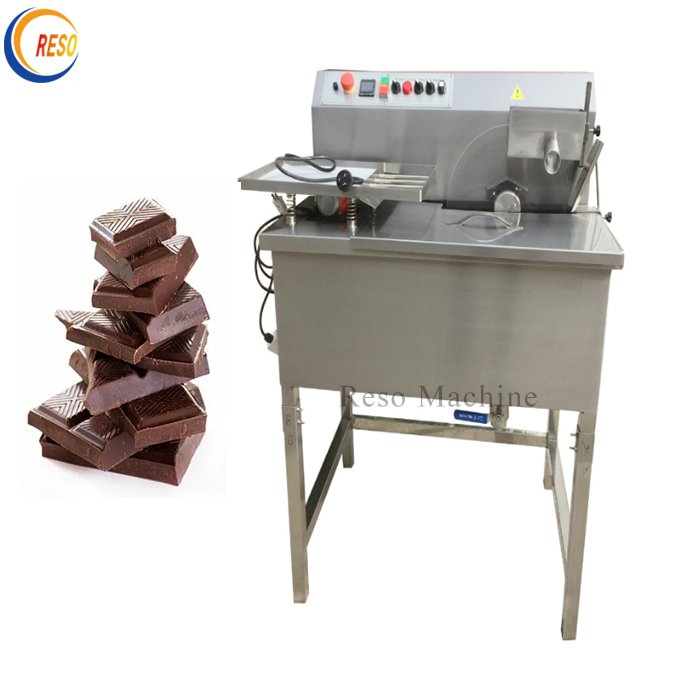 Small Tempering Machine with Mixer Chocolate Dispenser and Melting Machine with Vibrating Vibration Table